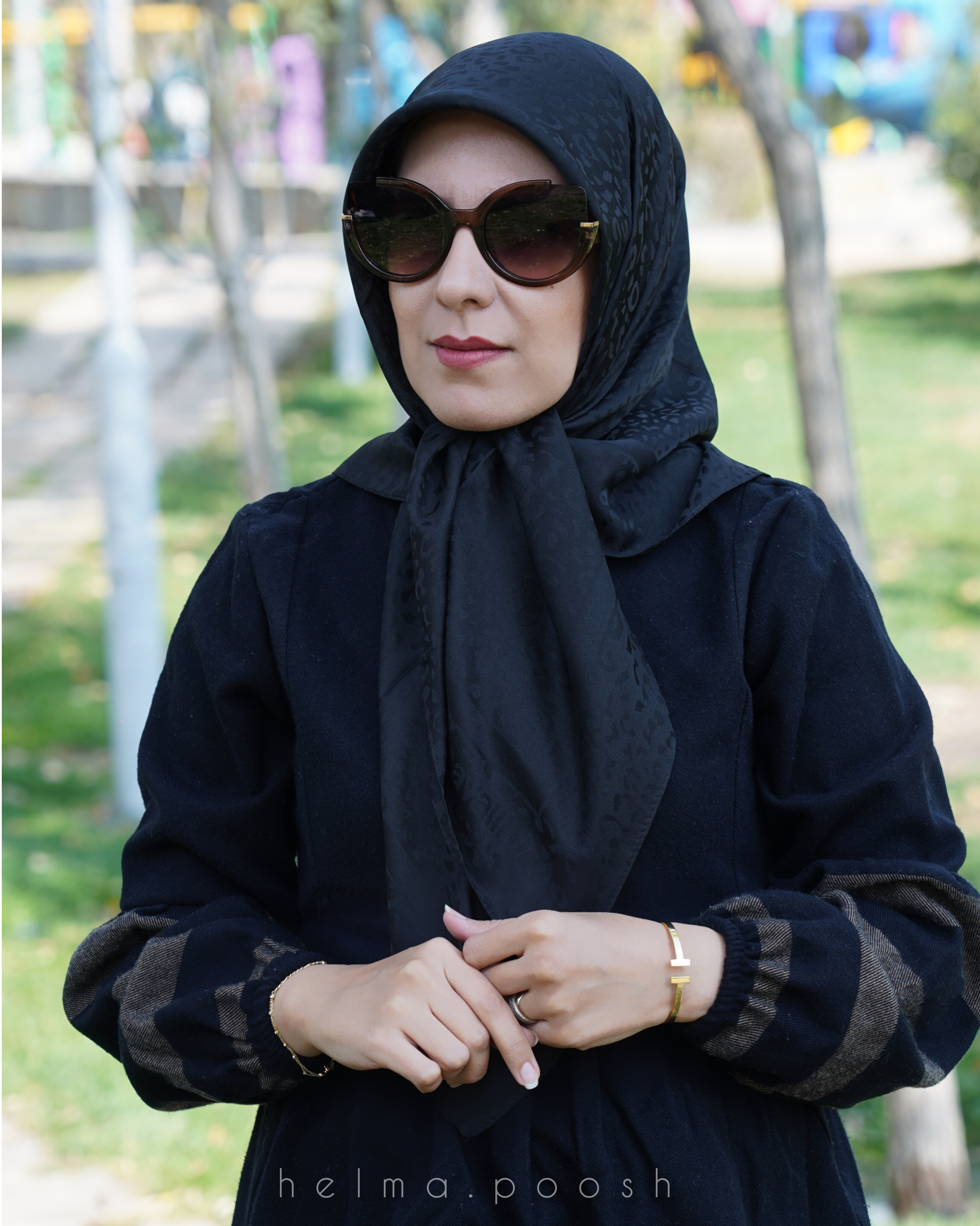 روسری مشکی ابریشم ژاکارد طرح پلنگی وارداتی
