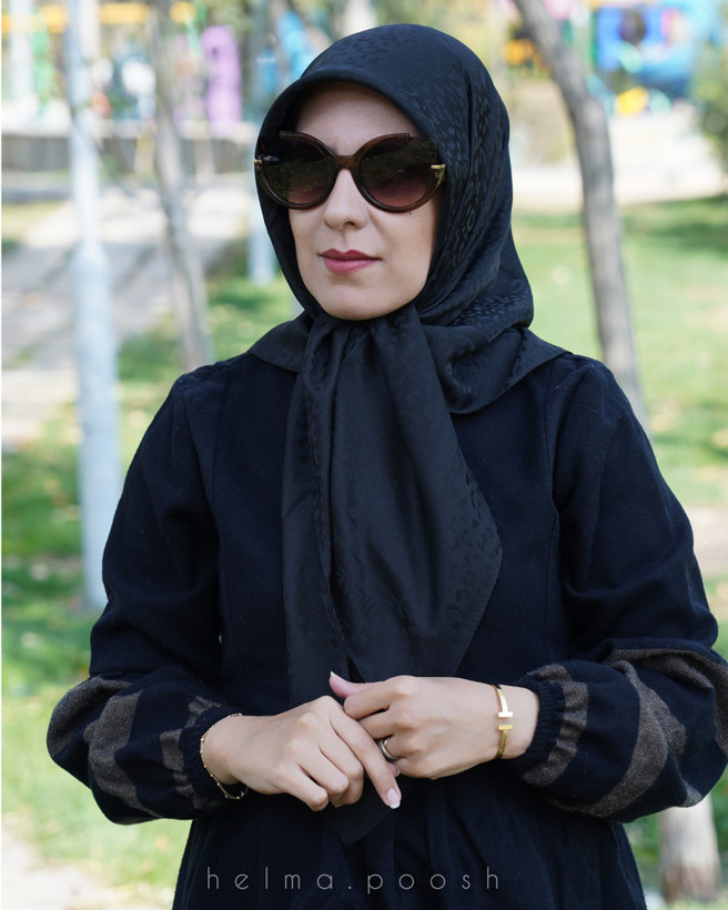 روسری مشکی ابریشم ژاکارد طرح پلنگی وارداتی